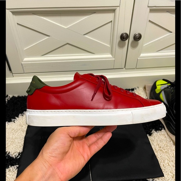 EUC Men’s Size 8 Givenchy Urban Street Leather Low-top Sneakers In Red/Olive - Picture 4 of 13